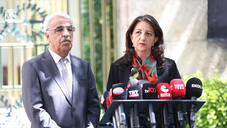 demkurtulmusmeeting.jpg