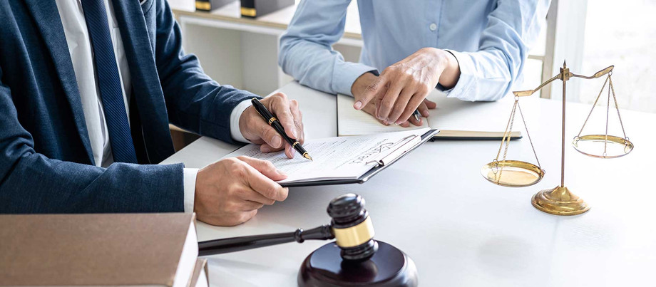 businesswomanmalelawyerjudgeconsultconferencehavingteammeetingwithclientlawfirmofficelaw.jpg