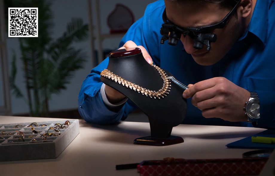 whattoexpectwhenyoutakejewelryinforrepair.jpg
