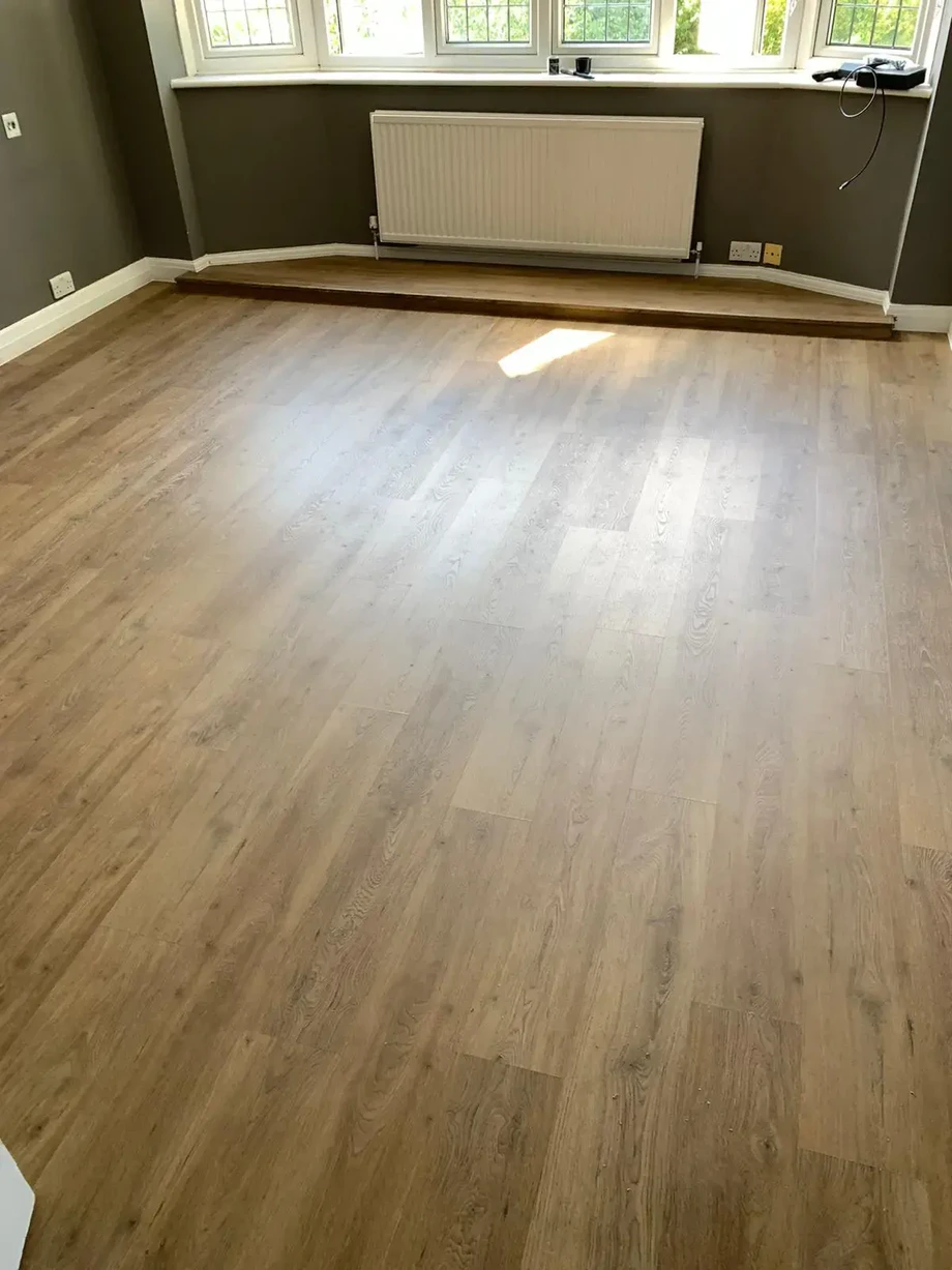 vinylfloorinstallationjpg.webp