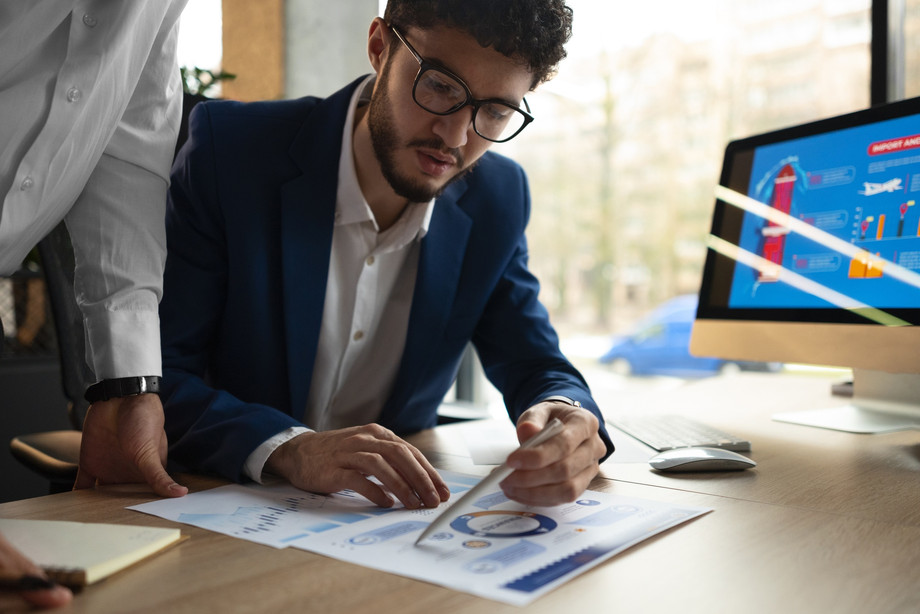 marketingfinancialadvisor.jpg