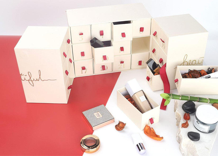 beautyadventcalendarbox1.jpg