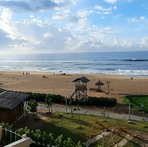 Go For the Aamazing Beach and Temple Tour India