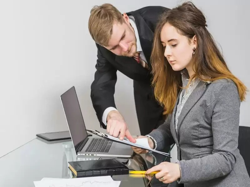 b2ap3_large_balancingemployeemonitoringwithdigitalprivacy.jpg