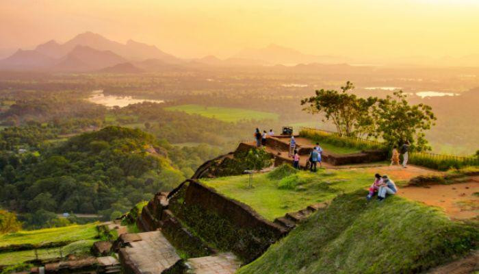 themetourpackages1.jpg