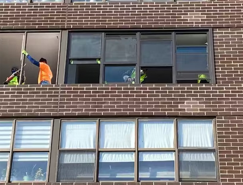 commercialwindowanddoorcontractorsinspartanj.jpg