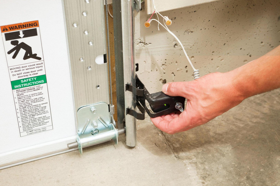 commercialgaragedoorinstallation.jpg