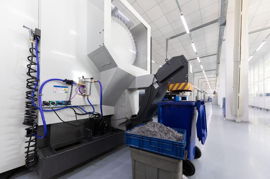 plasticcomponentsmanufacturing1.jpg