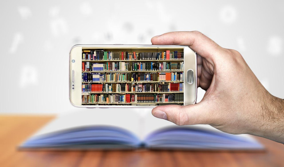 books3348990_1280.jpg