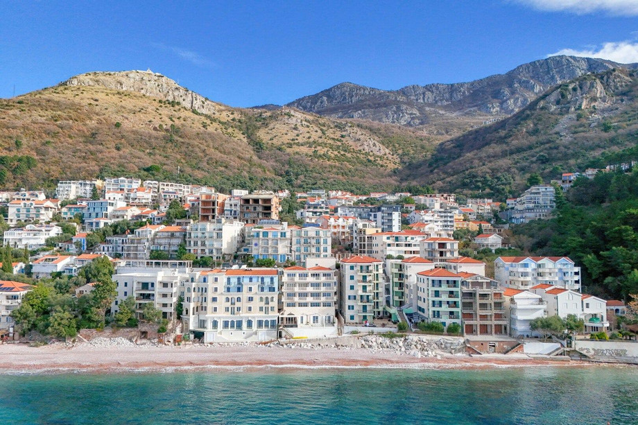 1waterfrontapartmentsvetistefan1.jpg
