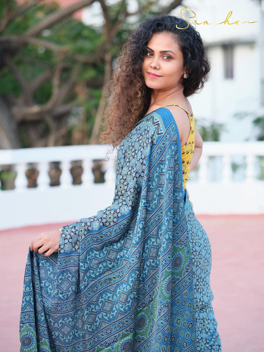 ajrakhmodalsilksaree5.jpg