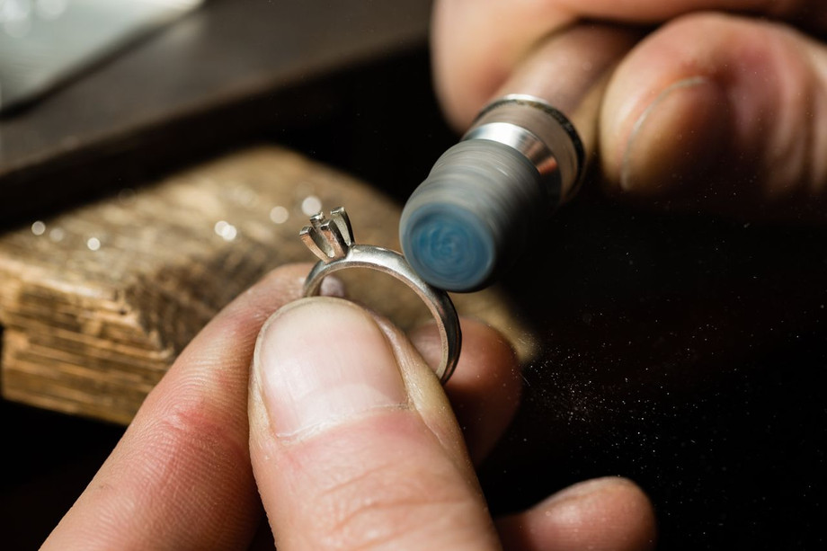 theimportanceofonsitejewelryrepairyourjewelry.jpg