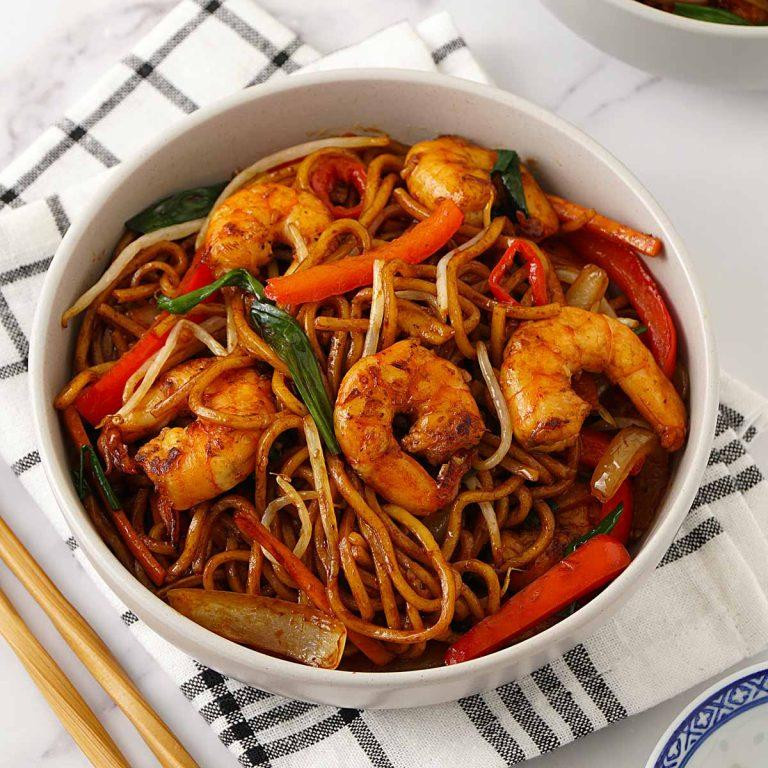 kingprawnchowmein05768x768.jpg