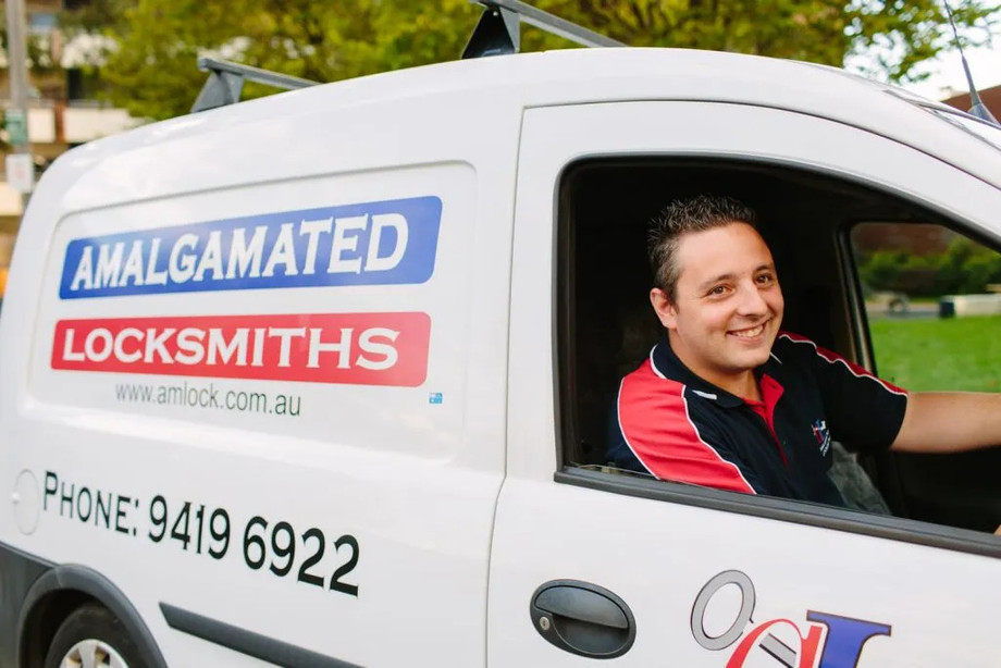 24hourlocksmith1024x683.jpg