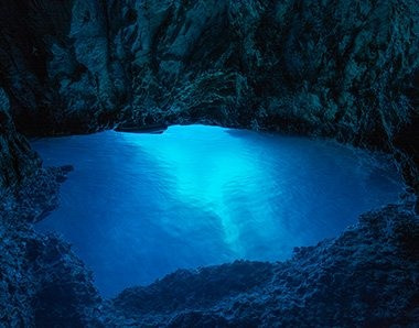 imgi_34_bluecave.jpeg