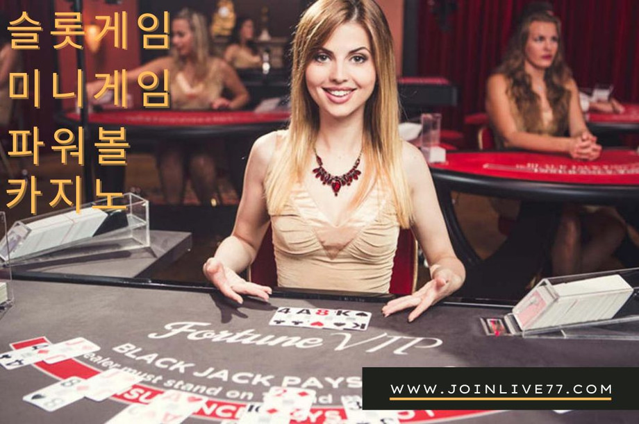 Beautiful casino dealer for casino live blackjack.