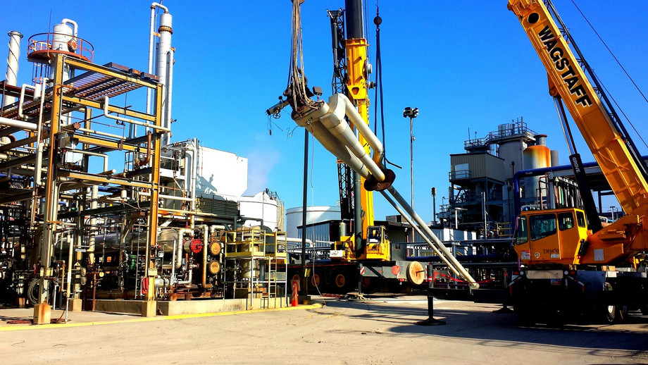 imgi_18_oilrig514035_1920.jpeg