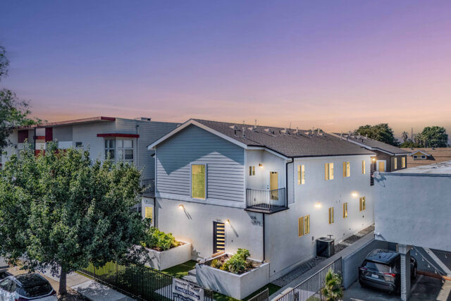 moveinreadyapartmentsinlosangelesca.jpg