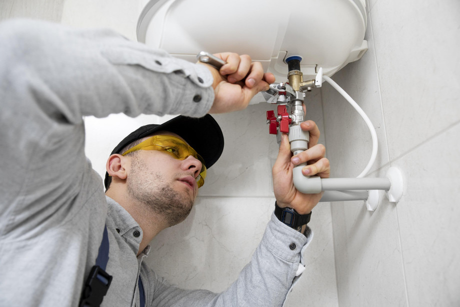 thebenefitsofhiringaprofessionalplumbingservicesindubai.jpg