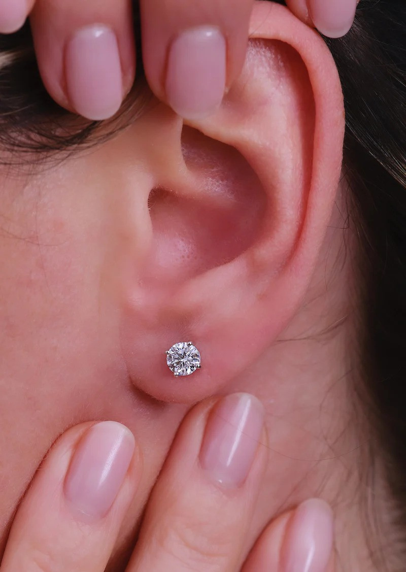 diamondstudearrings.jpeg